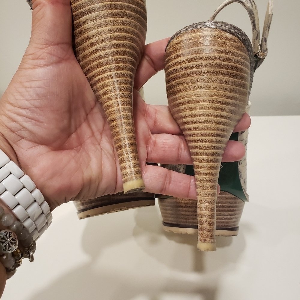 Sz 8.5 Donald J. Pliner Ickett Python Slingback P… - image 5